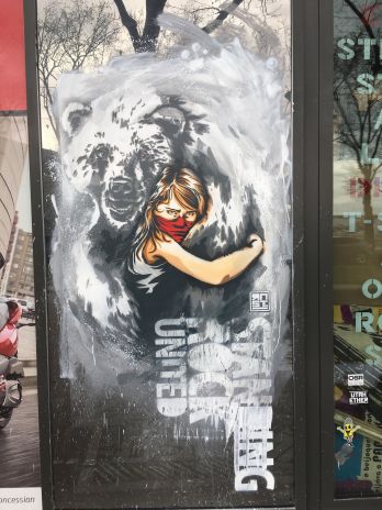 street-art, pochoir, stencil, affiche, graffiti, ours de RNST
