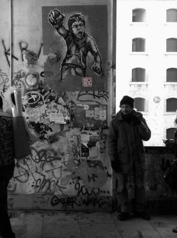 street-art, pochoir, stencil, affiche, graffiti, REVOLT